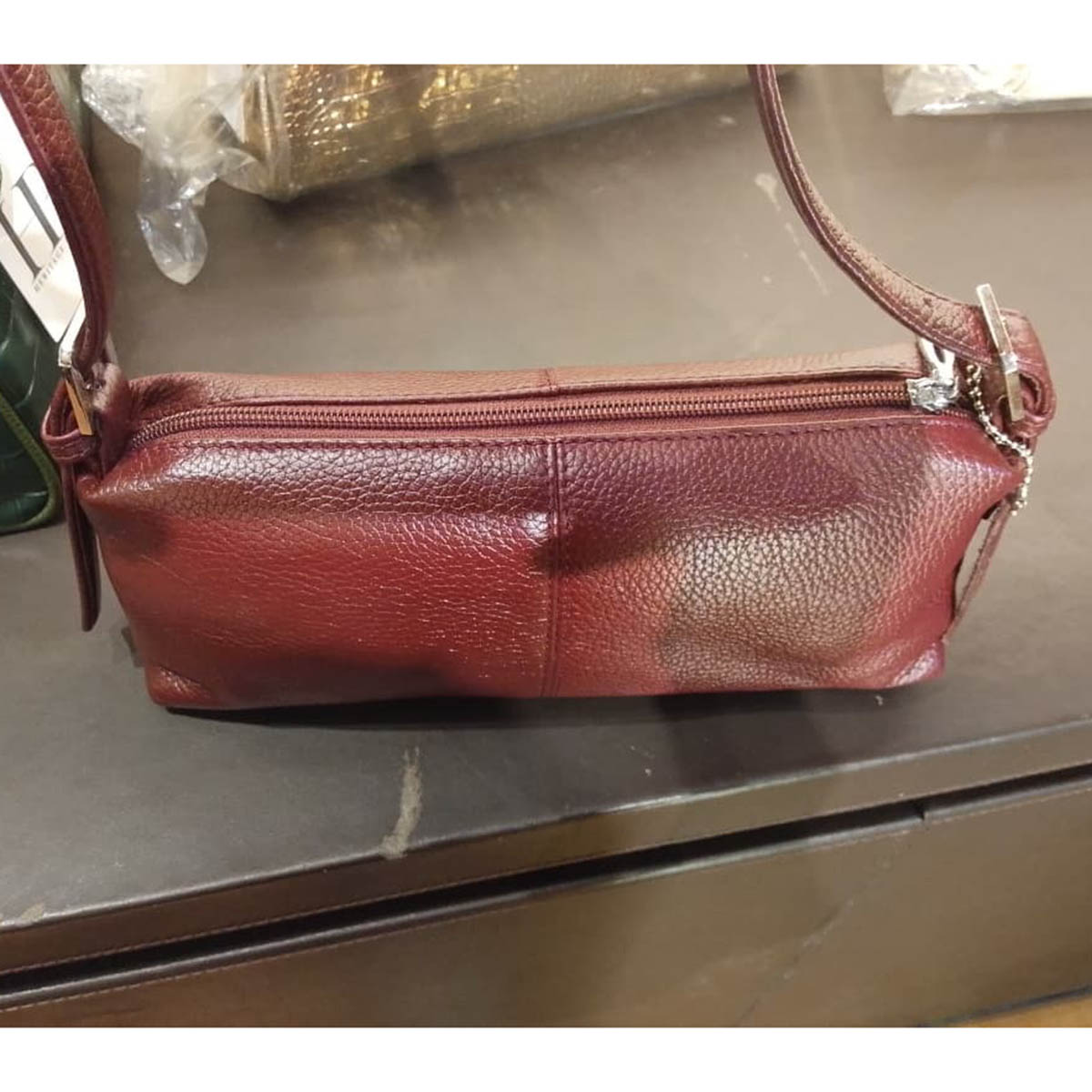 Ladies leather baguette-style Bag